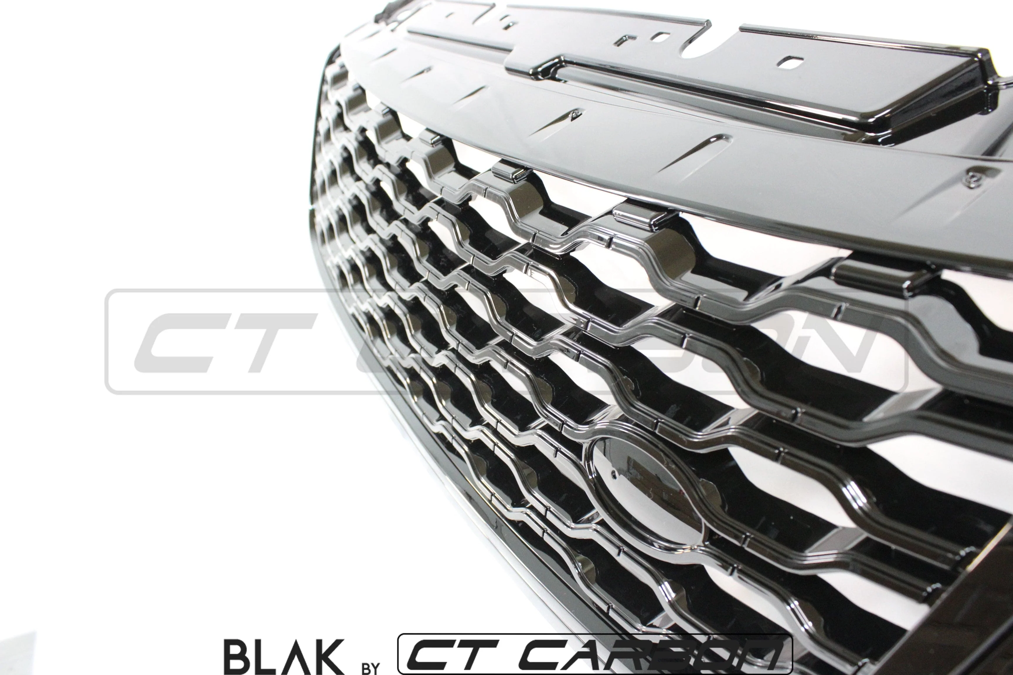 RANGE ROVER VELAR FULL BLACK EDITION TRIM PACK - 2017+ - Image 17