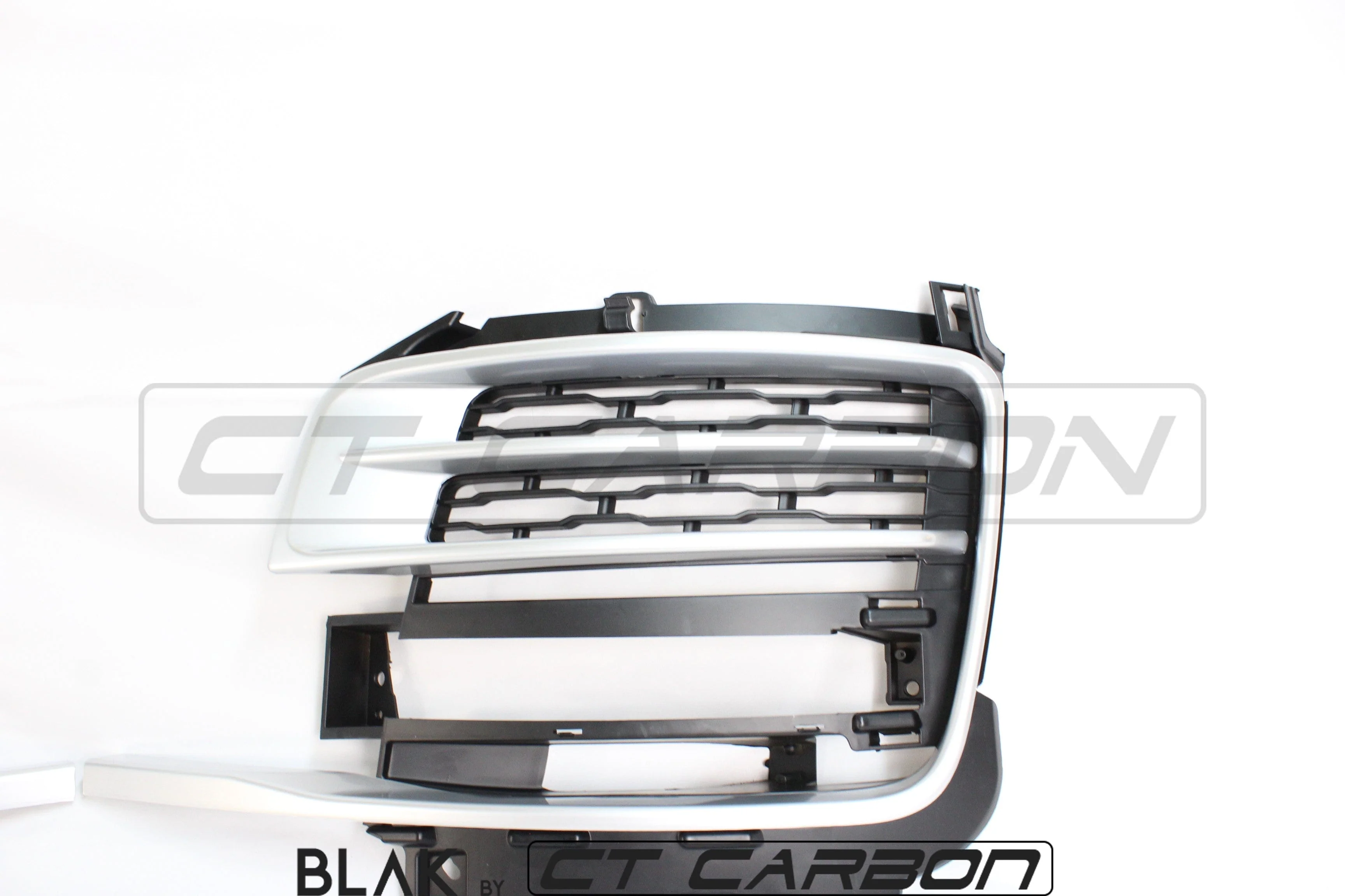 RANGE ROVER VOGUE L405 SVA-STYLE GRILLE PACK - 2018+ - Image 11
