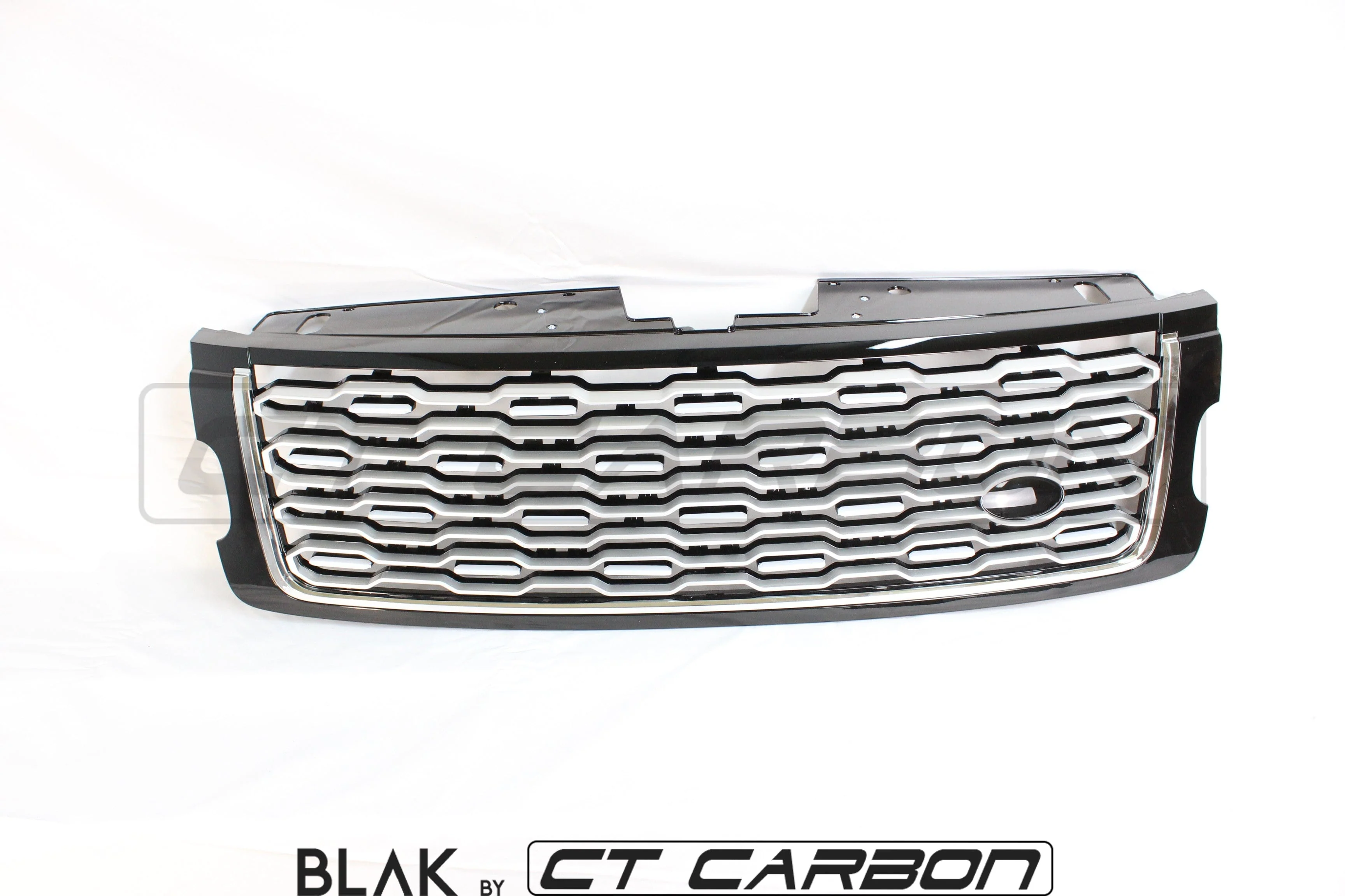 RANGE ROVER VOGUE L405 SVA-STYLE GRILLE PACK - 2018+ - Image 3