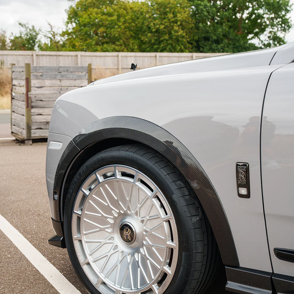 ROLLS ROYCE CULLINAN FULL CARBON FIBRE KIT - CT DESIGN - Image 8