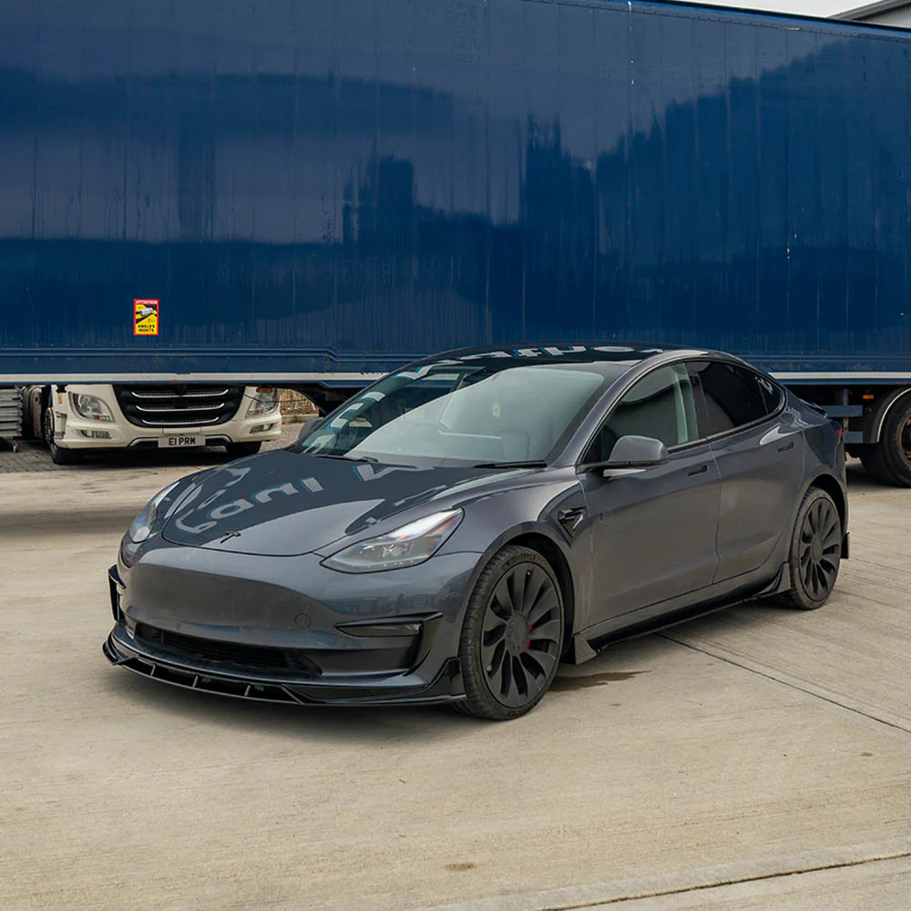 TESLA MODEL 3 FULL GLOSS BLACK KIT - Image 2