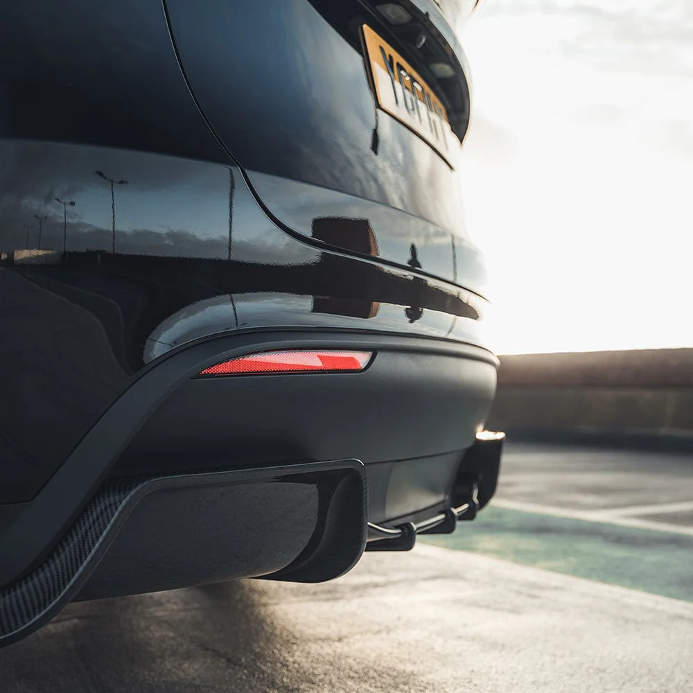 TESLA MODEL Y MK1 2020-2025 CARBON FIBRE FULL KIT - V1 - Image 4