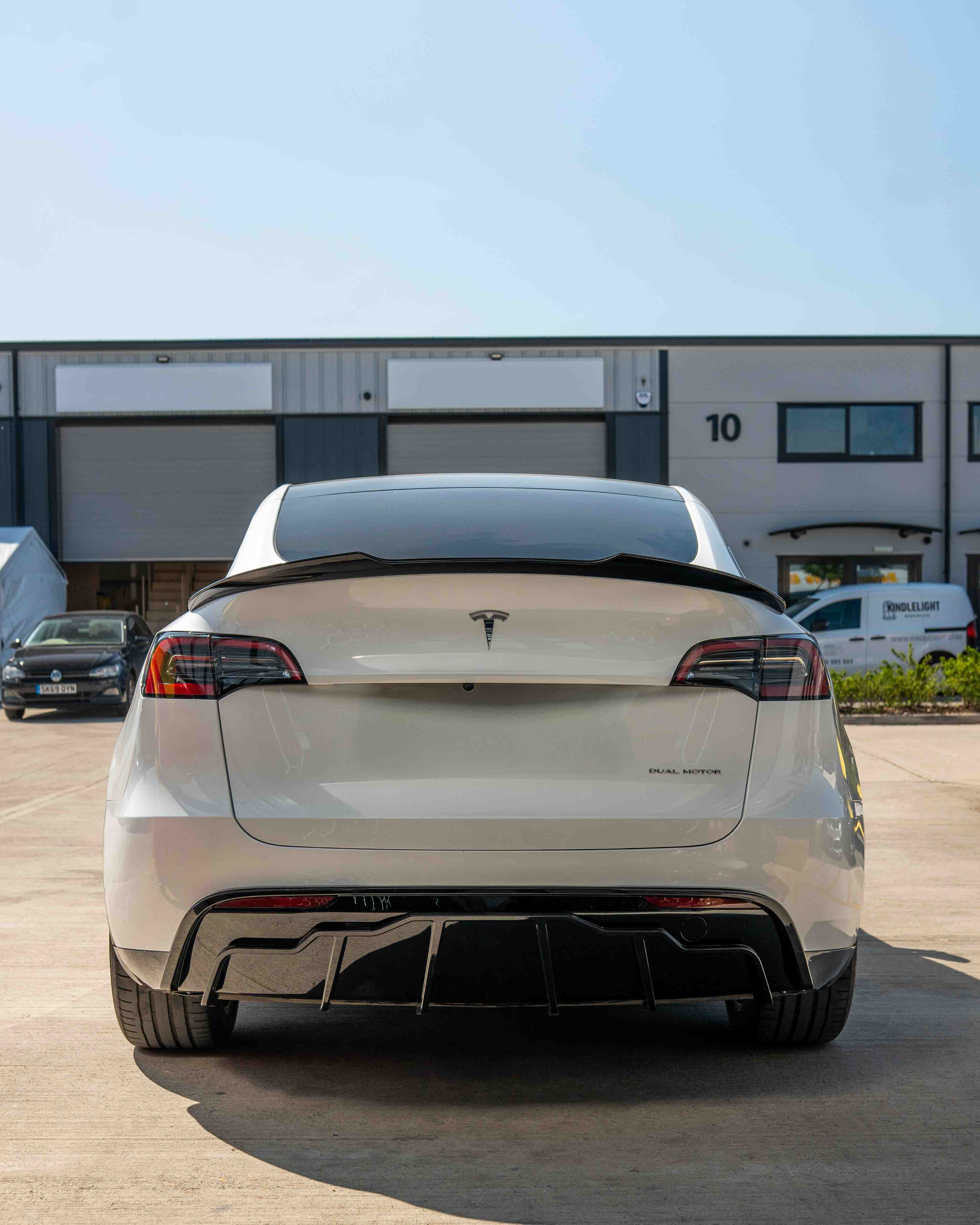 TESLA MODEL Y MK1 2020-2025 FULL GLOSS BLACK KIT - Image 9